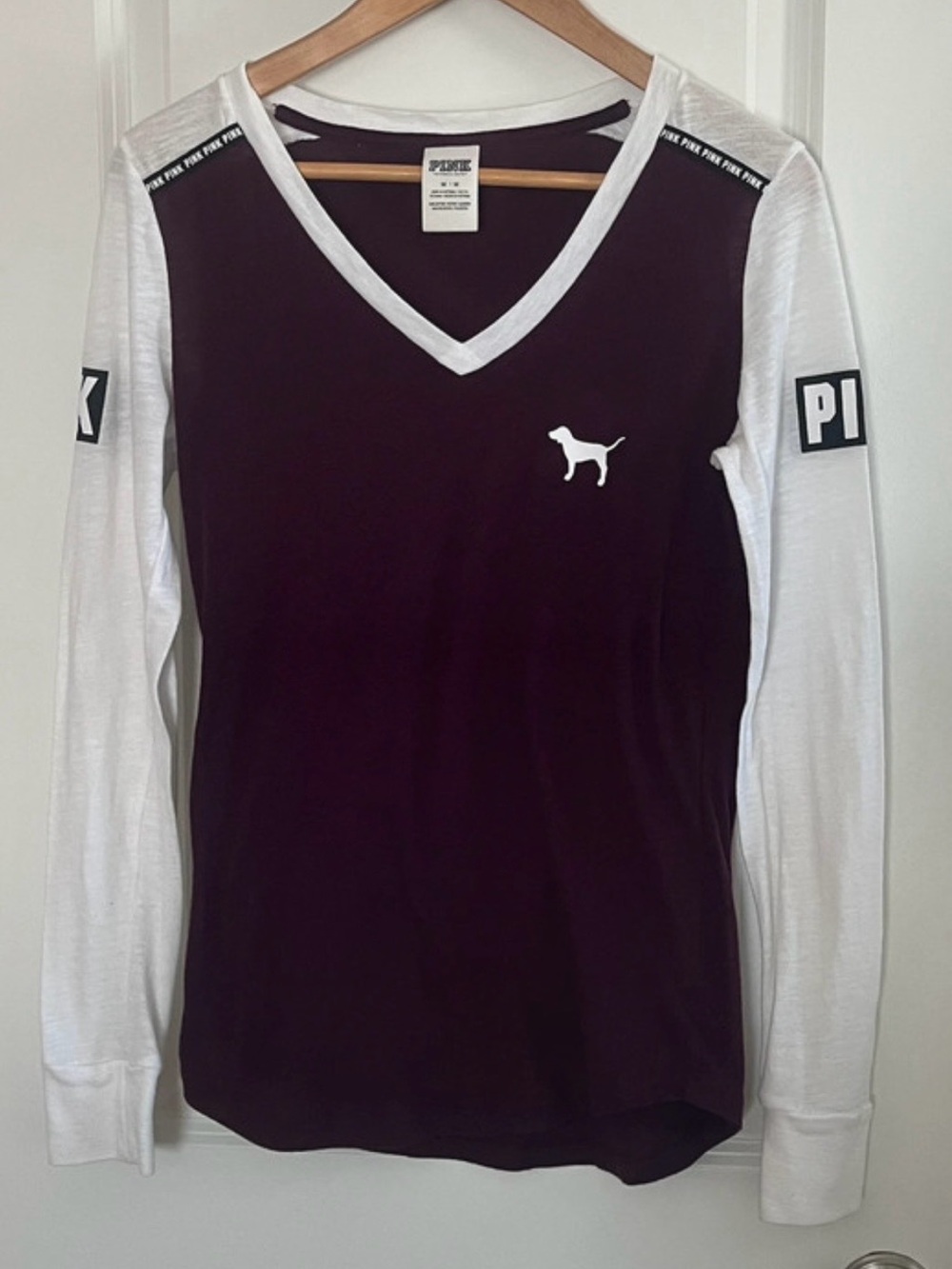 Victoria's Secret PINK V-neck Tee in Maroon and White